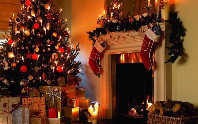 Tree-House-Christmas-Decorations-Ideas